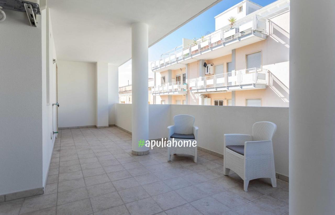 Appartamento Vincenti Corso Roma - Apulia Home Gallipolli Exteriör bild
